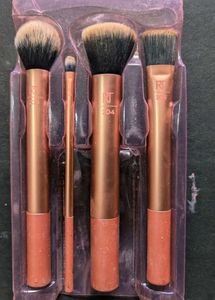 Real Techniques Flawless Base Set