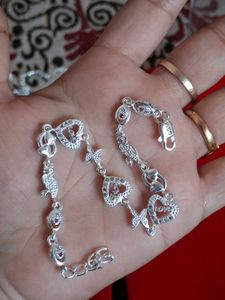 Beautiful New Adjustable Bracelet Silver