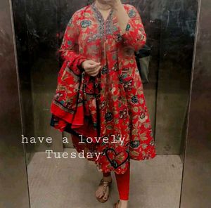 Red Floral Print Kurta with Dupatta