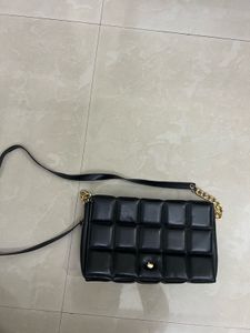 Sling bag