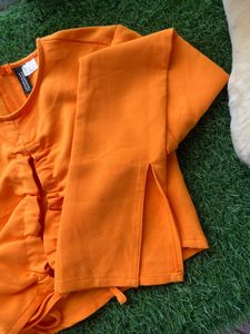 H&amp;M Crop Top