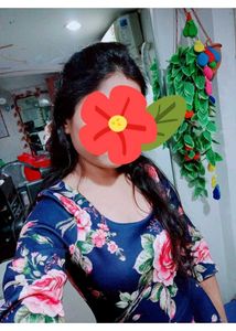 two stylish top with trendy jeans 😎