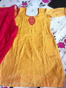 Beautiful Kurti Paijama Set