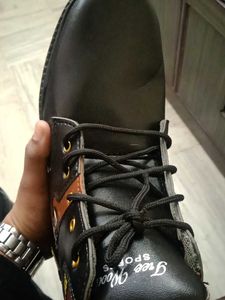 CAT Caterpillar Boots Pure Leather Size 6