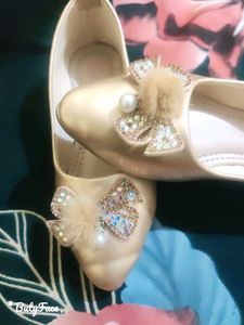 Golden Bellies Shoe