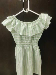 Cute Green &amp; White Jumpsuit