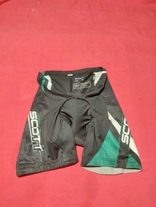 🚴‍♂️ SCOTT Cycling Shorts – Like New