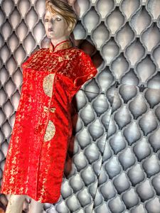 Cheongsam With Golden Thread Work On It