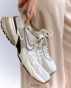 Nike V2k Run