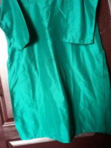 Kurta With DETAILING