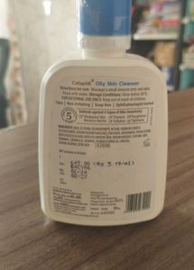 A Cetaphil Cleanser/ Face Wash