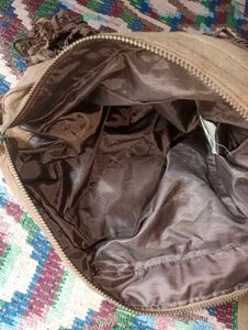 Beautiful Sling Bag For Women&#39;s.