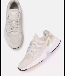 Adidas Originals Falcon Sneaker