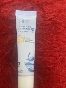 SPF 50 Aqualogic And Plum Sunscreen 3 Tube