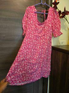 Mango Pink Floral Knee Lenght Dress