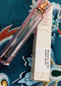 Happy Chopard Magnolia Bouquet