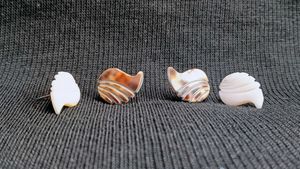 customized hair accessories/earrings box 🎁