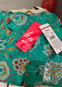 Avasa Brand Kurtas With Tag