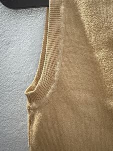 Cute Sleeveless Crop Top(S)