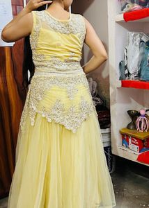 HEAVY SEQUINS GOWN