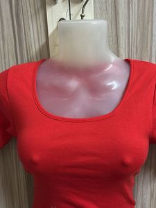 Red Fitted  T-Shirt