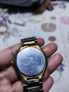 Stylish Two-Tone Vintage Watch