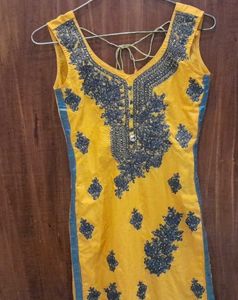Girl&#39;s Patiala Suit Set