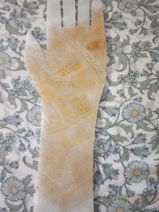 Acrylic Hand Cutout For Mahendi Practice