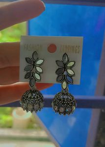 Earrings Jhumka Set