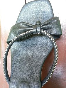 Black Bow Flats