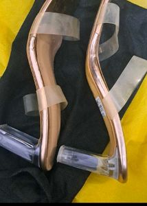Sneak A Peak Sandal/heel