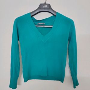 Green Basic V Neck Sweater women