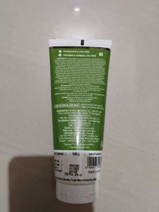 Derma Co Moisturizing Cream(100g)