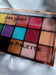 Lyon Beauty USA Star Shadow Palette