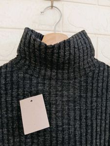 Elegant Knit Midi Dress