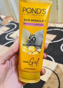 Pond&#39;s Sun Miracle Creme Gel SPF 50