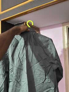 Men&#39;s Dress Shirt - Slim Fit