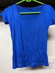 Blue Crop Top 🪬🩷