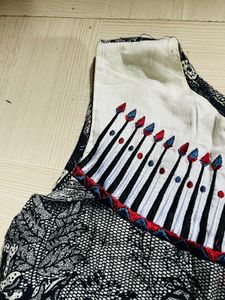 Black &amp; White Floral A-Line Sleeveless Dress