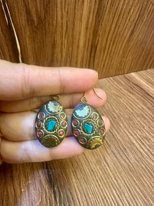 Earings