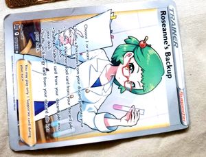 2 Pokemon Cards + 1 Golden Card Combo