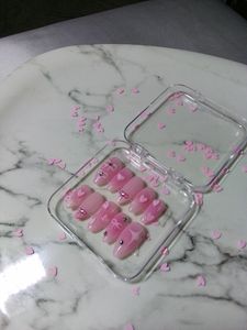 Press On Nails (Pinterest Collection 💓💓)