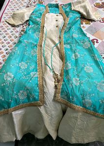 Party Wear Dress With Shrug😍🔥