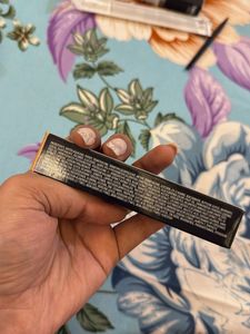 MAC Studio Radiance Concealer NC 35