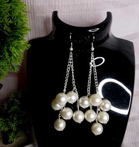 Stylish Pearl Drop Necklace Set with Earrings