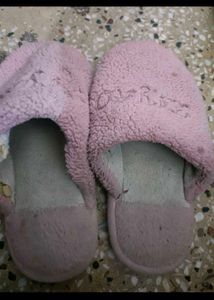 Combo Of Five Slippers In 5:5 Size Good Condition