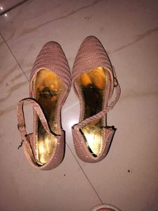 Women Peach Pinkish Sandles For Party Wear