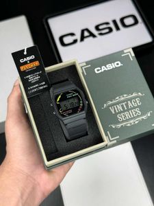 Casio unisex watch new