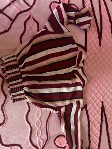 Striped Women&#39;s Top