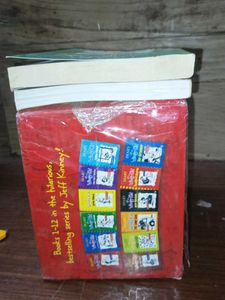 Dairy Of A Wimpy Kid Complete Box Set